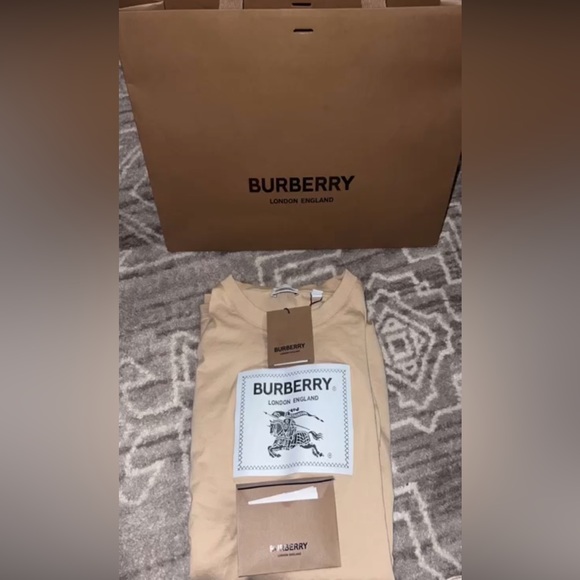 Burberry tan T shirt